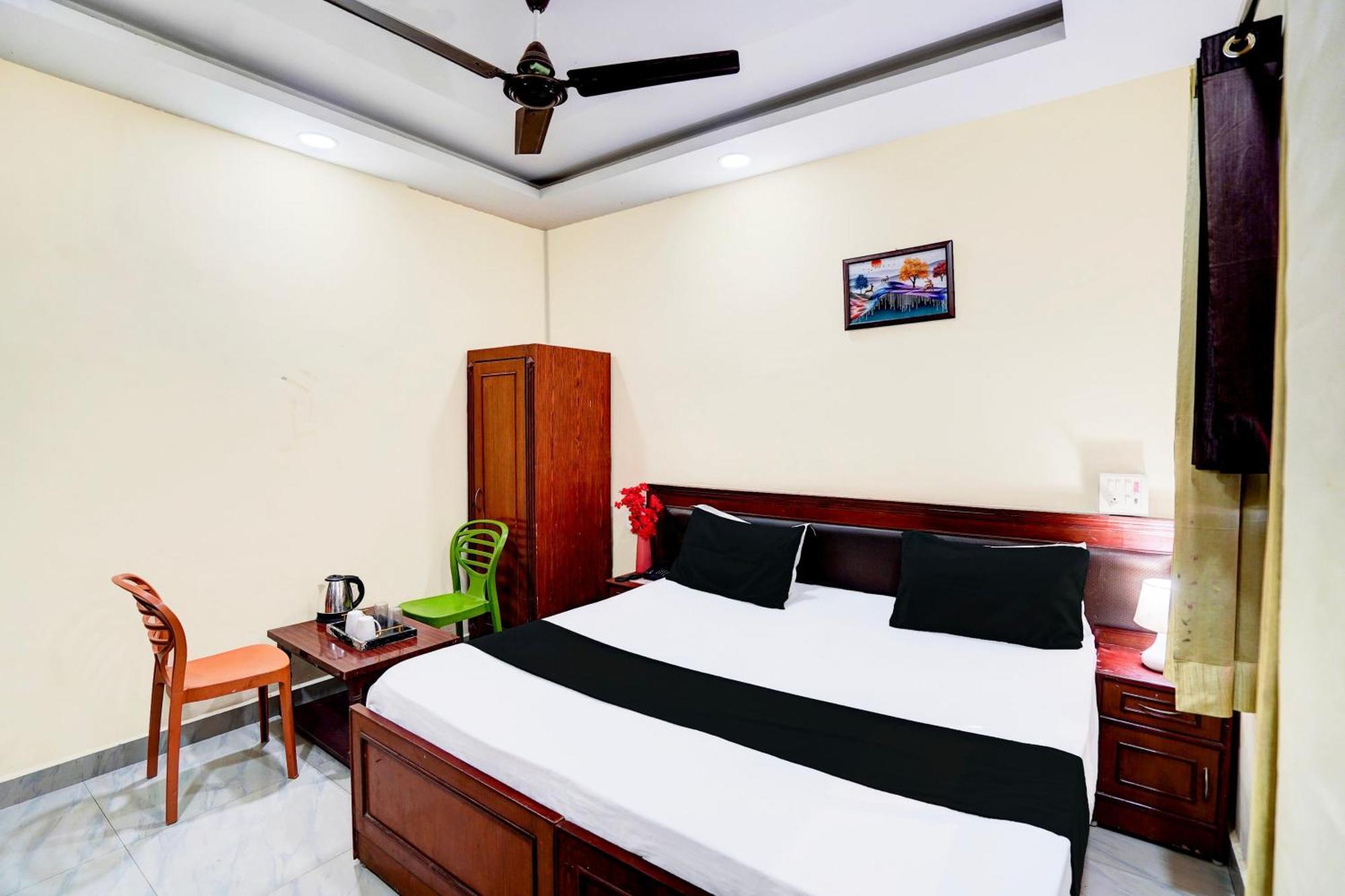 Hotel O Nova Resorts & Luxury Farm Raebareli ภายนอก รูปภาพ